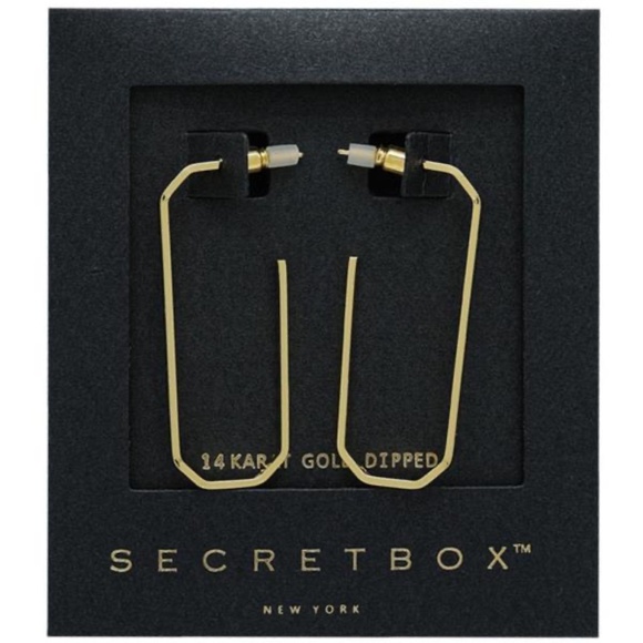 SECRET BOX NEW YORK OVAL SHAPE 14K GOLD DIPPED 1 1/2 INCH LONG EARRING (V) - Picture 1 of 1